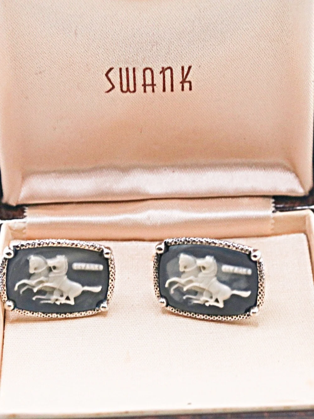 Swank cameo cuff links